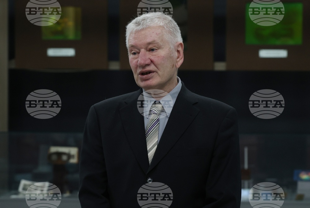 Изложба „Из миналото на родната електроника“