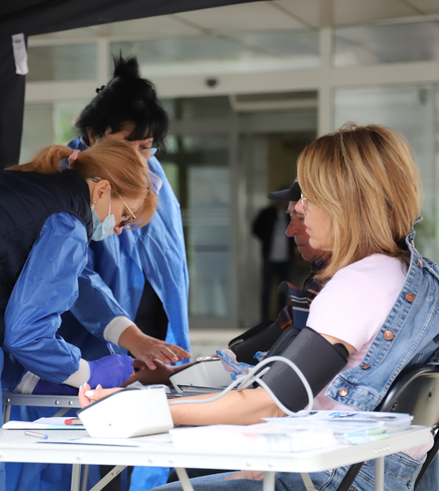 Десетки се провериха във ВМА за високо кръвно налягане 