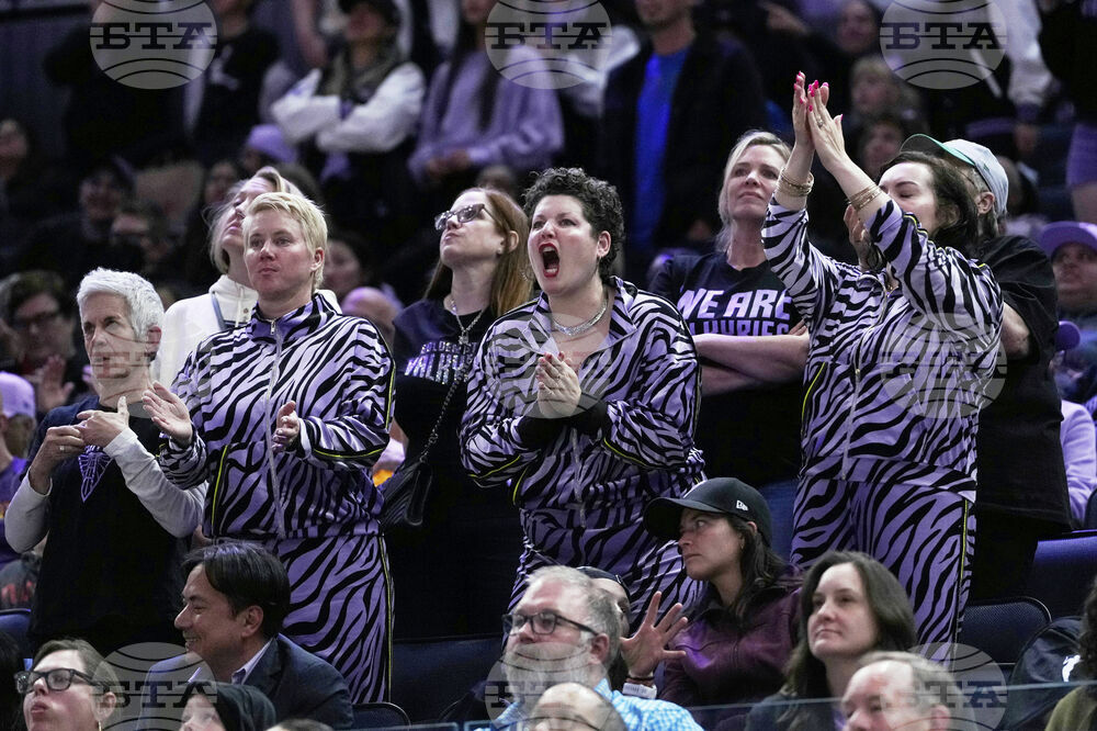 AP Poll Women's Sports