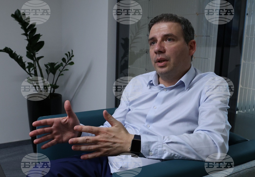 "Смарт Солар Технолоджис" планира нови инвестиции през следващите години, каза в интервю за БТА главният изпълнителен директор Светослав Младенов