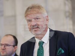 Народна събрание - Временна комисия - наркотични вещества