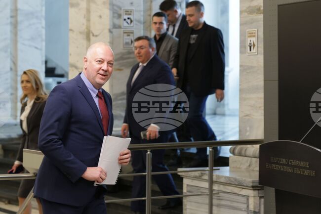 Коалицията твърдо стои зад правителството, каза премиерът Росен Желязков след заседание на Съвета за съвместно управление