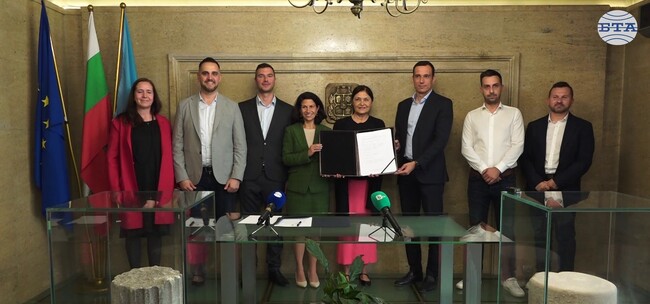 Меморандум за възстановяване на Централната минерална баня в София като общински термален градски център подписаха кметът Терзиев и Българската асоциация за термално наследство