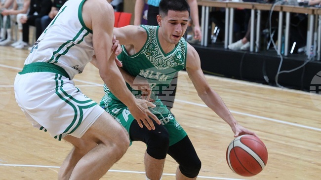 Баскетболистите на Балкан надиграха убедително Спартак и ще играят на полуфиналите за Купата на България