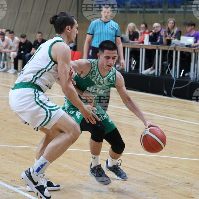 Баскетболистите на Балкан надиграха убедително Спартак и ще играят на полуфиналите за Купата на България