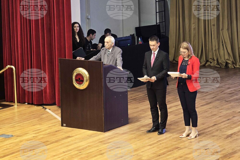 Факултет „Международна икономика и политика“ - годишнина