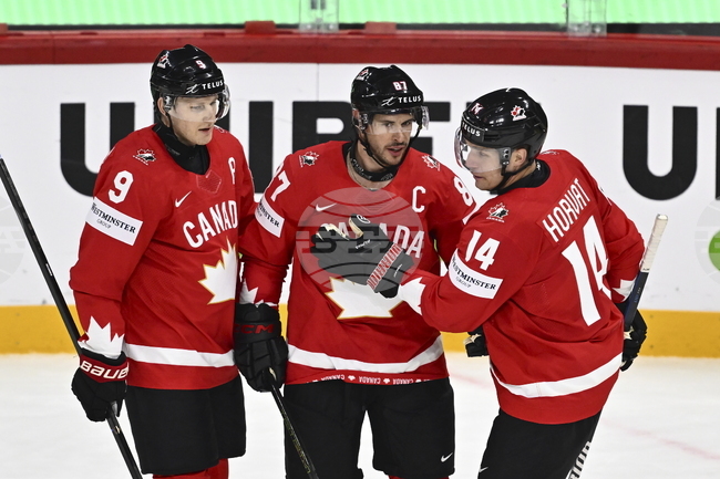 Канада с трета поредна убедителна победа на Световното първенство по хокей на лед