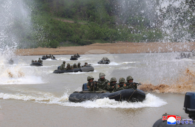 Пхенян е разположил 5000 войници в Русия от септември насам, съобщава южнокорейското разузнаване