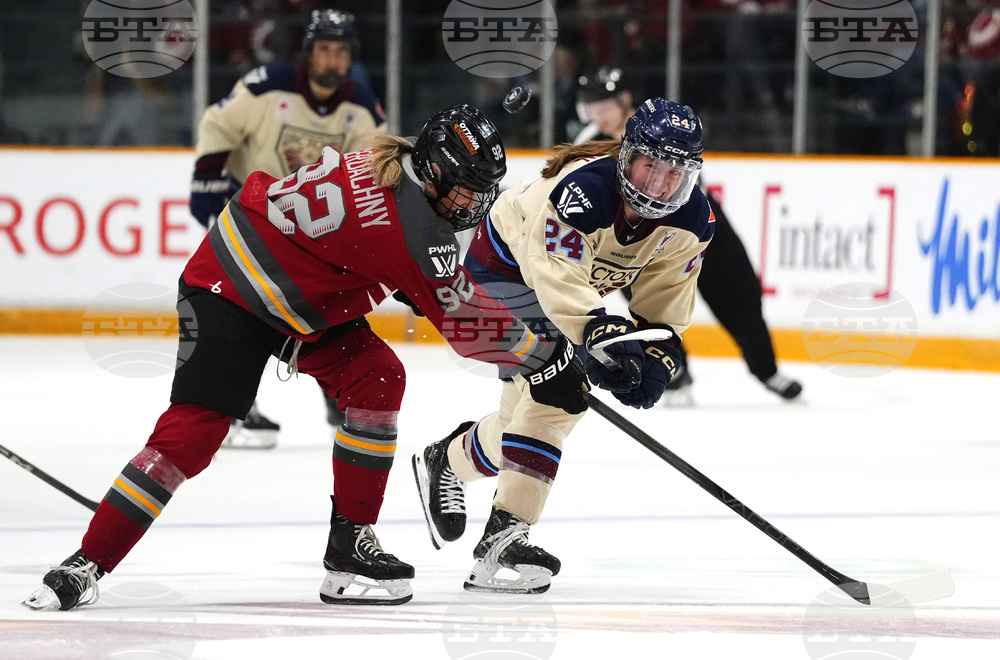 PWHL Victoire Charge Hockey