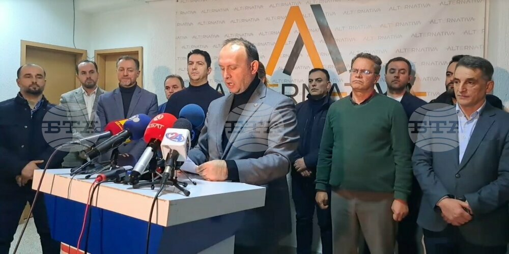 Досегашният коалиционен партньор на Ковачевски "Алтернатива" излиза в опозиция, но категорично ще гласува за конституционните промени