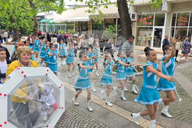 Сливен - Национален фестивал на детската книга - карнавално шествие