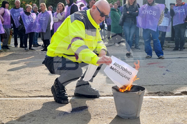 Градски транспорт - служители - протест