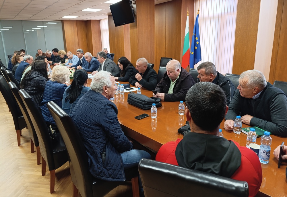 Община Шумен: До 19 май ще е готов списъкът с улиците за асфалтиране в шуменските села