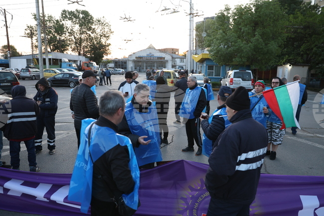 Браншови организации в ресторантьорството призовават за възможно най-бързо решение на кризата в София