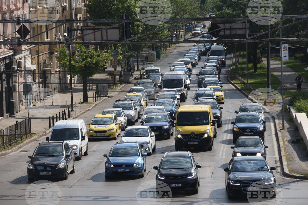 Sofia Transport Protest Drags On amid Standoff with Authorities, Only Metro Is Running