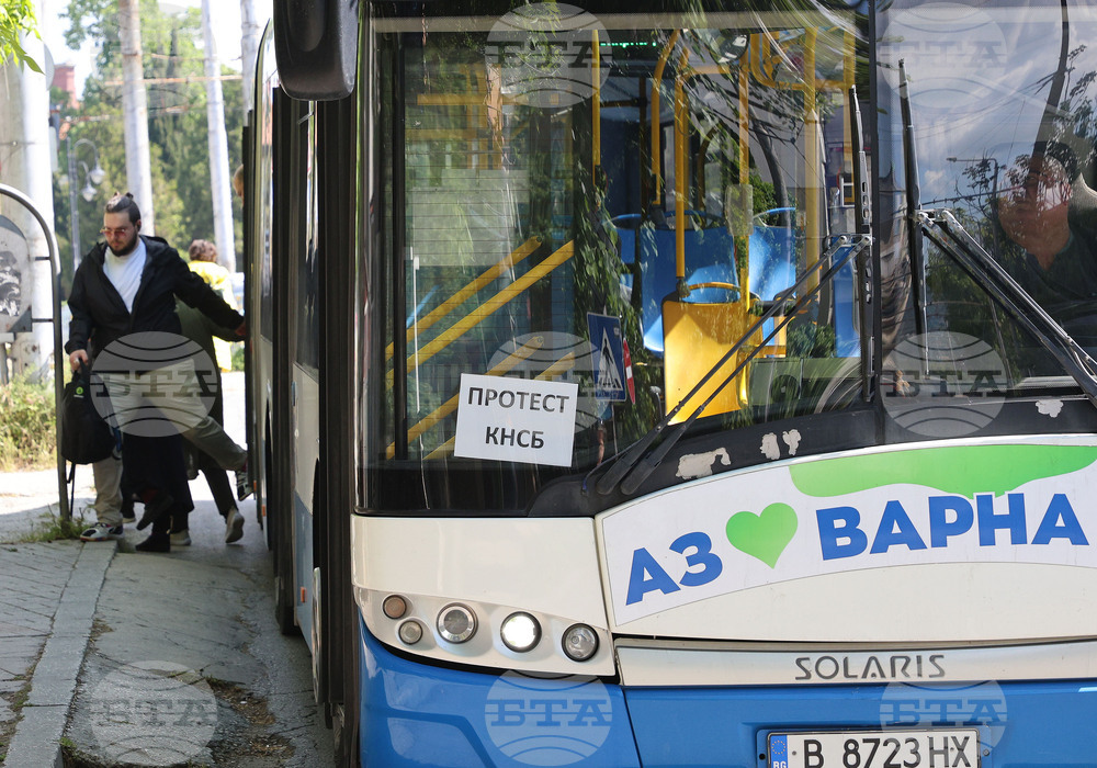Варна - Шофьори от градски транспорт - символичен протест