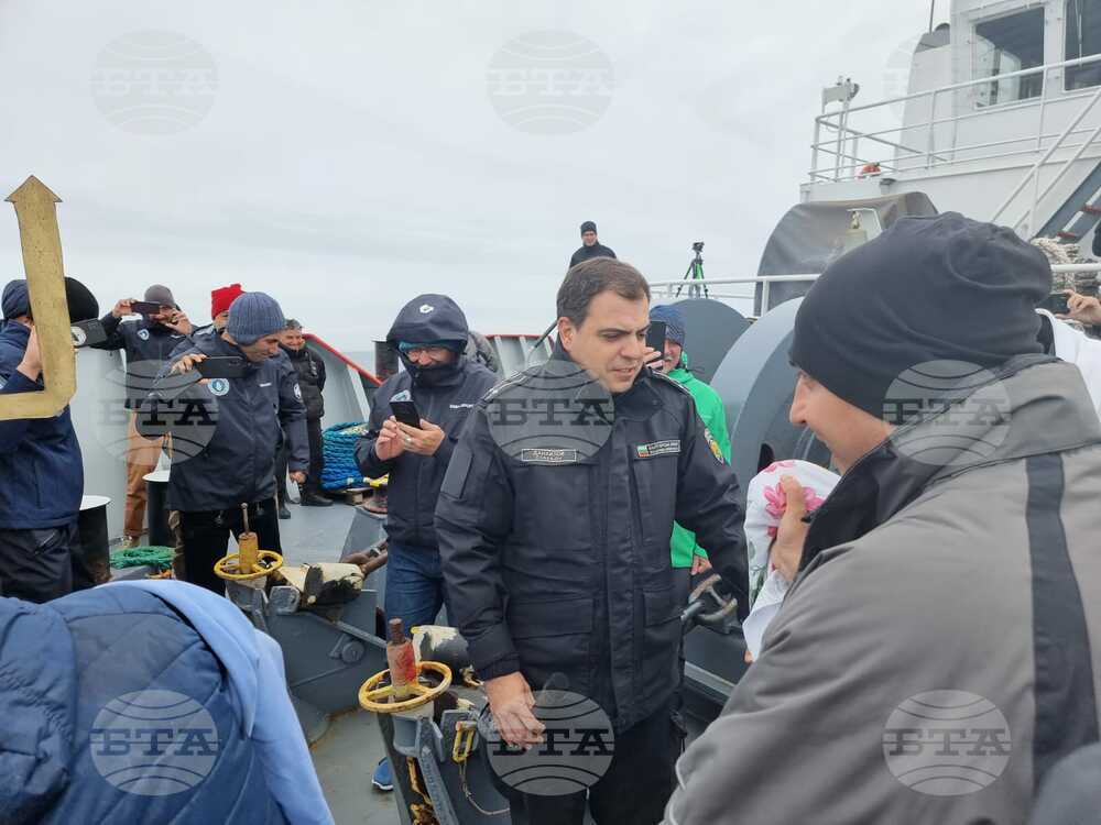 48 ден - Антарктика - НИК 421 - 60-ти паралел - преминаване