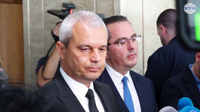 Предложението на президента Румен Радев за референдум е законосъобразно и трябва да мине през пленарната зала, каза Костадин Костадинов