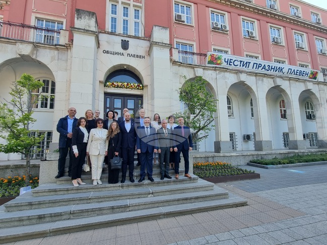 В Плевен пристигнаха делегации от побратимени градове за празника на града
