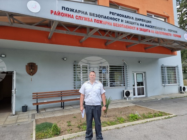 Отборът на Професионалната гимназия по икономика в Перник победи в областния кръг на състезанието „Млад огнеборец“