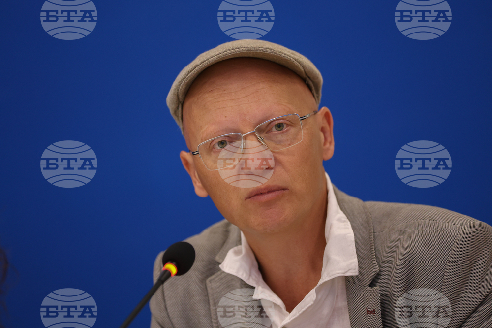 Национален пресклуб на БТА Благоевград - Езикова гимназия "Акад. Людмил Стоянов" - пресконференция