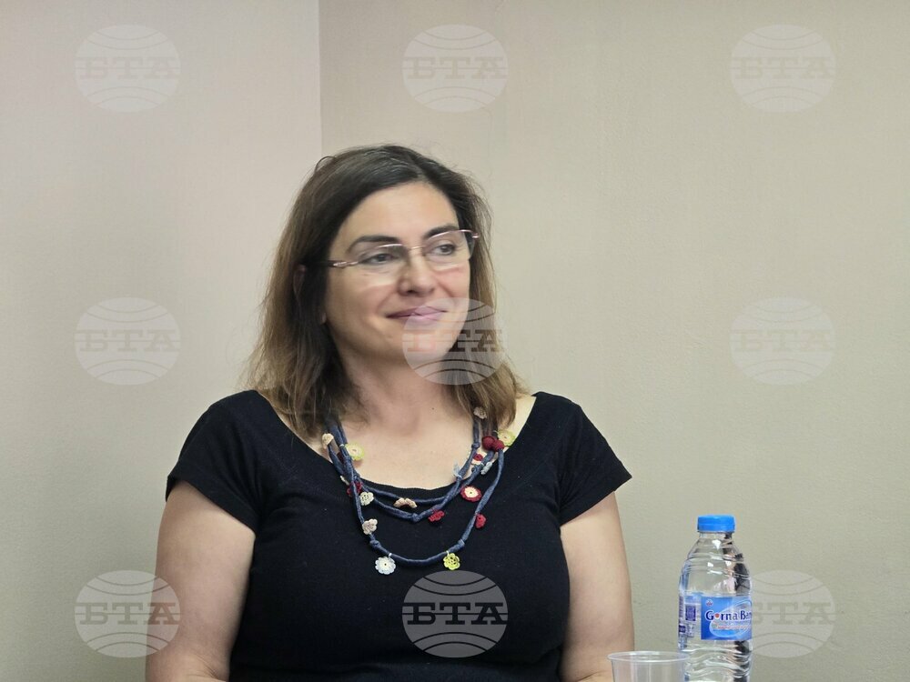 Това, което се прави за деца, не трябва да е компромисно по никакъв начин, казва издателят и автор Зорница Христова