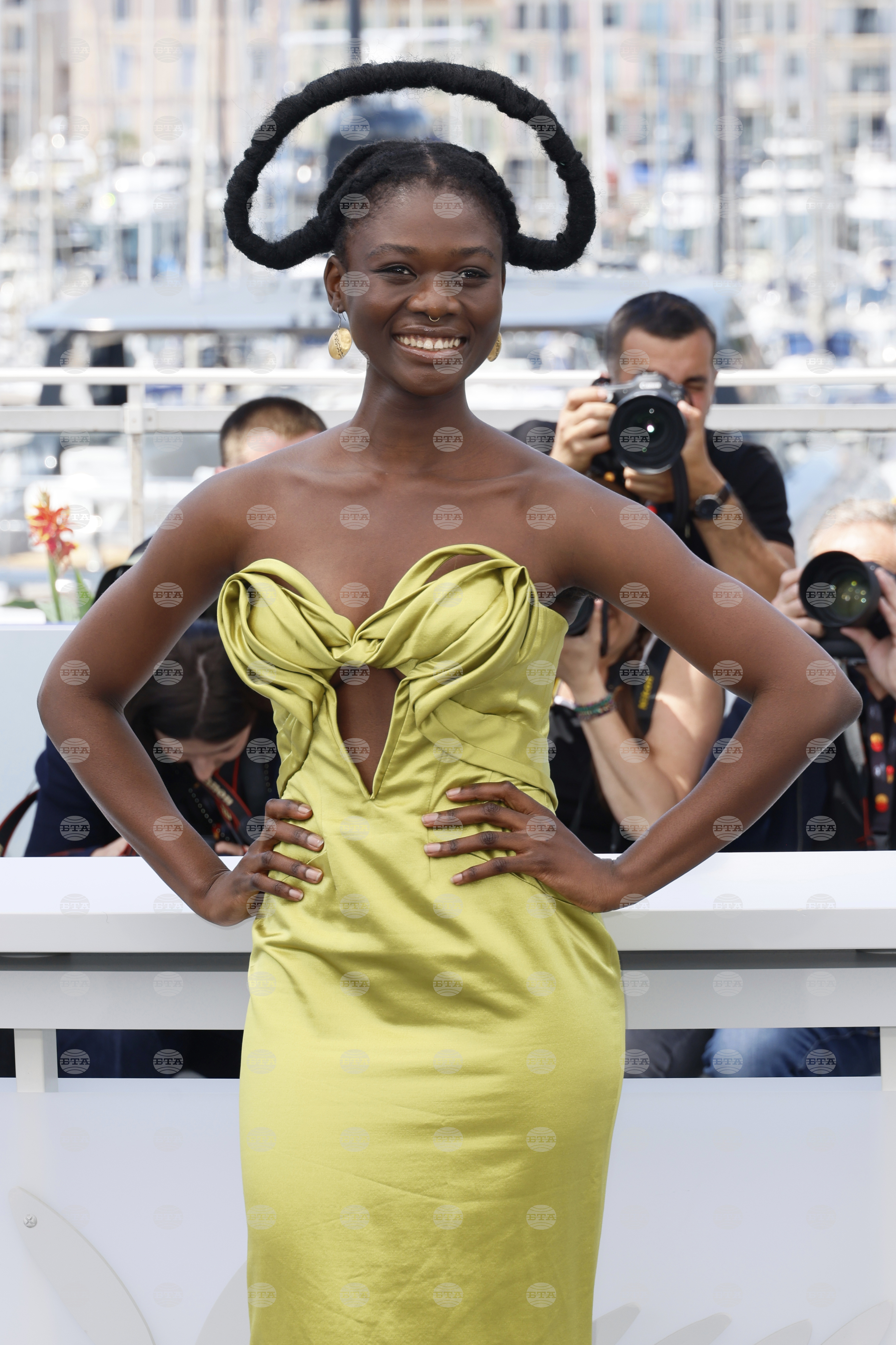 France Cannes 2025 Promised Sky Photo Call