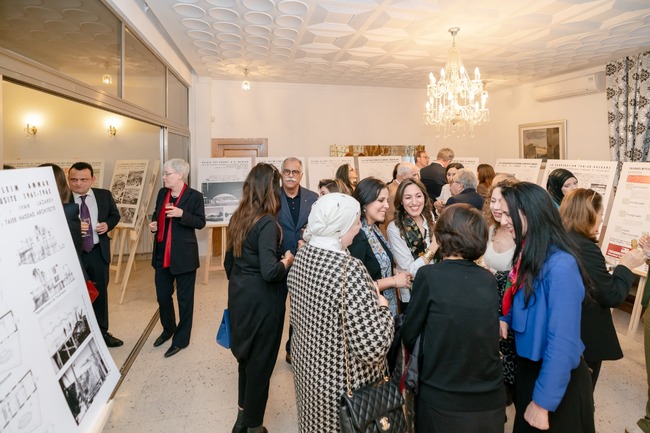 Изложба за приноса на българските архитекти и строители към съвременния архитектурен облик на Тунис бе открита в Посолството ни там