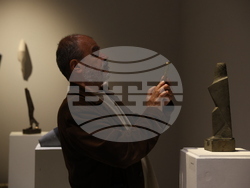 НХА - Зиятин Нуриев - „Доктор хонорис кауза“