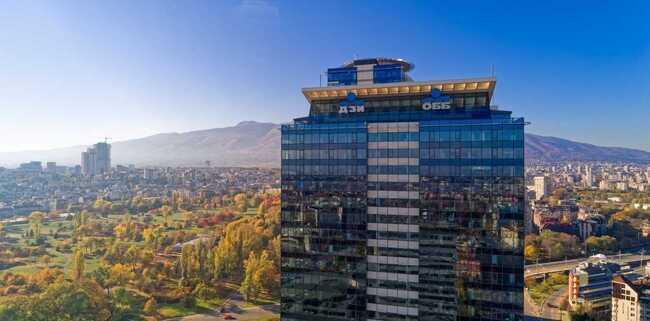 ОББ отстрани техническите проблеми и всички карти, банкомати и ПОС вече работят нормално, съобщи банката