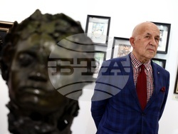 Вежди Рашидов - изложба