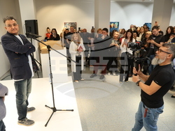 Васил Василев-Зуека - „Моят Дон Кихот“ - изложба