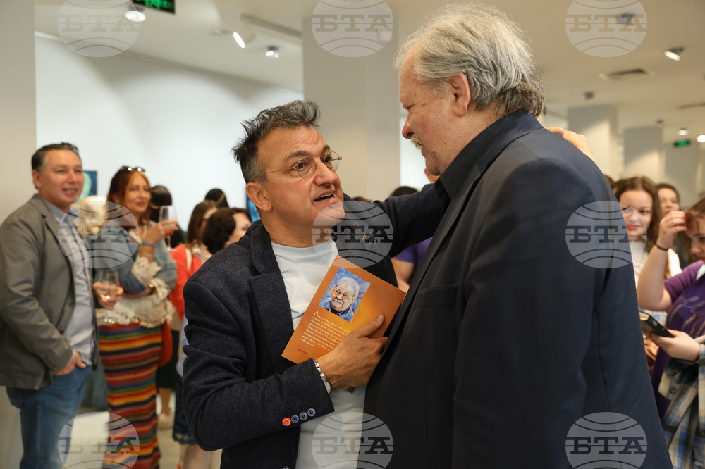 Васил Василев-Зуека - „Моят Дон Кихот“ - изложба