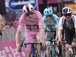 Giro D'Italia Cycling