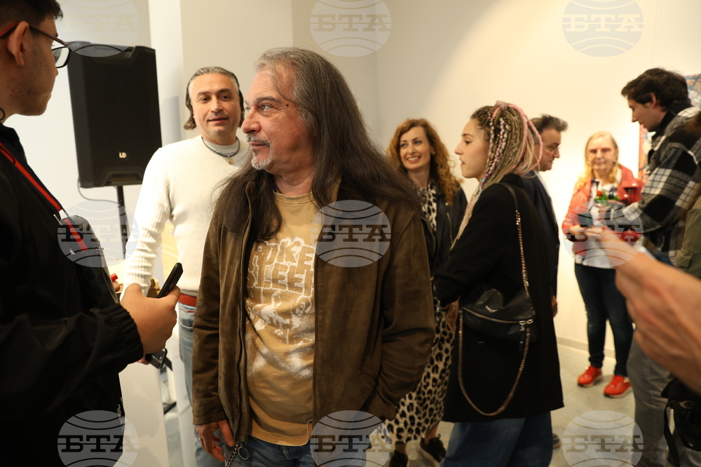 Васил Василев-Зуека - „Моят Дон Кихот“ - изложба