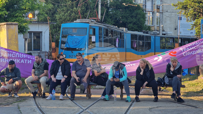 КНСБ обяви протести в няколко сектора с искане за по-високи заплати, очакват се акции и в транспорта 