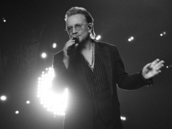 Cannes - Bono
