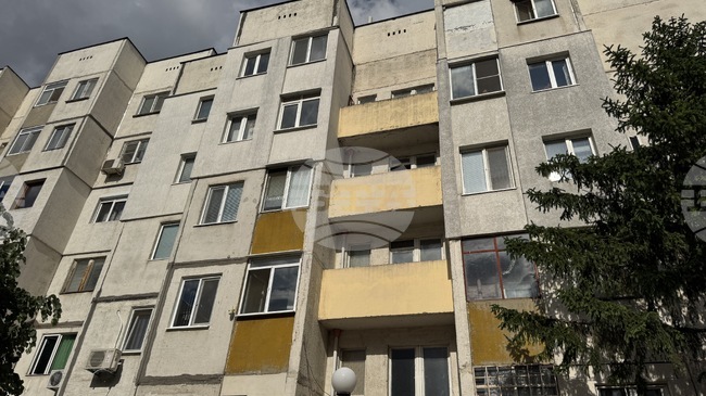 Още 18 многофамилни жилищни сгради ще бъдат санирани в Казанлък в рамките на Програмата "Развитие на регионите"