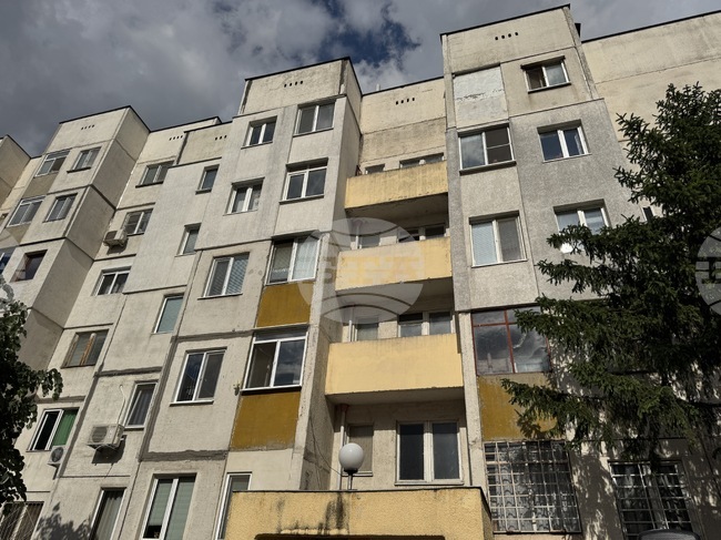 Още 18 многофамилни жилищни сгради ще бъдат санирани в Казанлък в рамките на Програмата "Развитие на регионите"