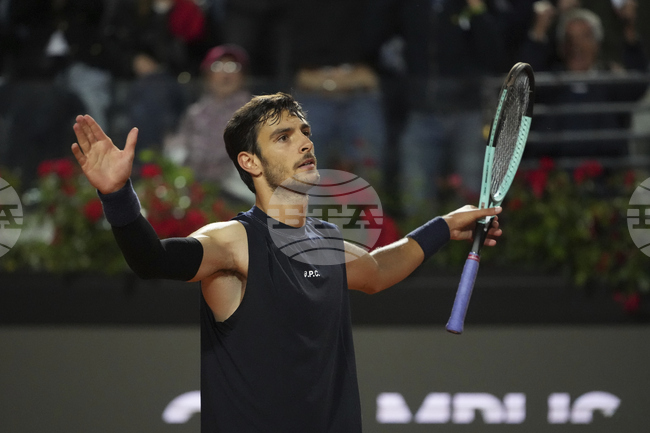 Музети детронира носителя на трофея Зверев на Мастърс турнира в Рим