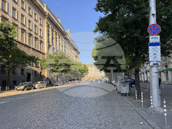 Градски транспорт - улица - трафик