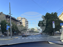 Градски транспорт - улица - трафик