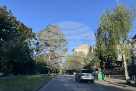 Градски транспорт - улица - трафик