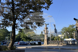 Градски транспорт - улица - трафик