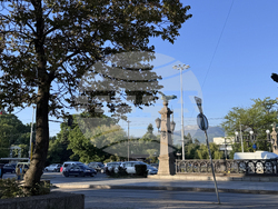 Градски транспорт - улица - трафик