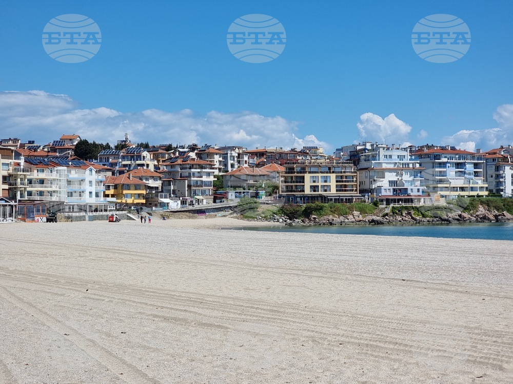 Blue Flag Award: Harmanite Beach Among Most Visited in Sozopol