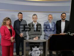 ПП-ДБ - общински съветници - пресконференция