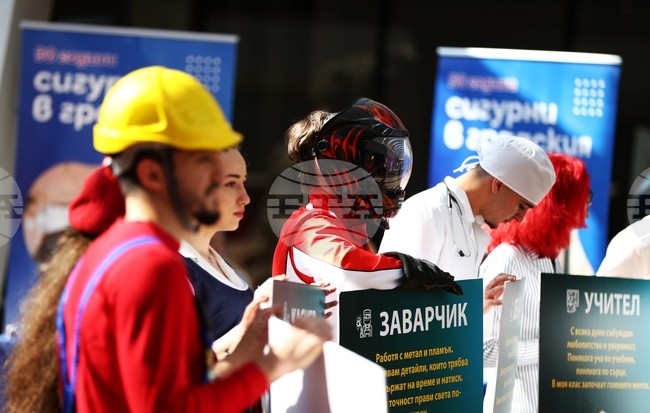 Търсещите работа ще могат да посетят 15 трудови борси в страната през юни