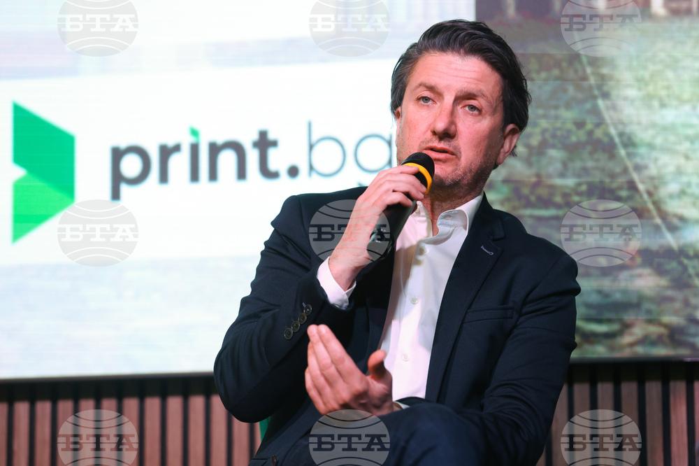 Minister Borshosh Addresses Forum on Development of Cultural Tourism