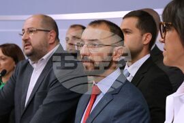 ГЕРБ-СДС - общински съветници - пресконференция